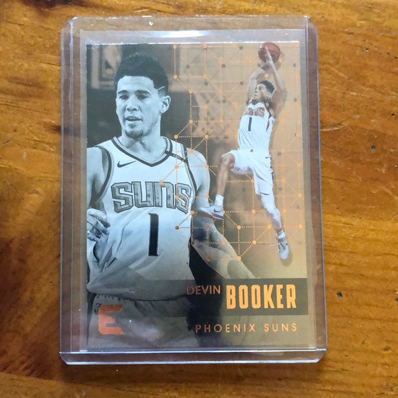 Basketball cards - Picture 8 of 10